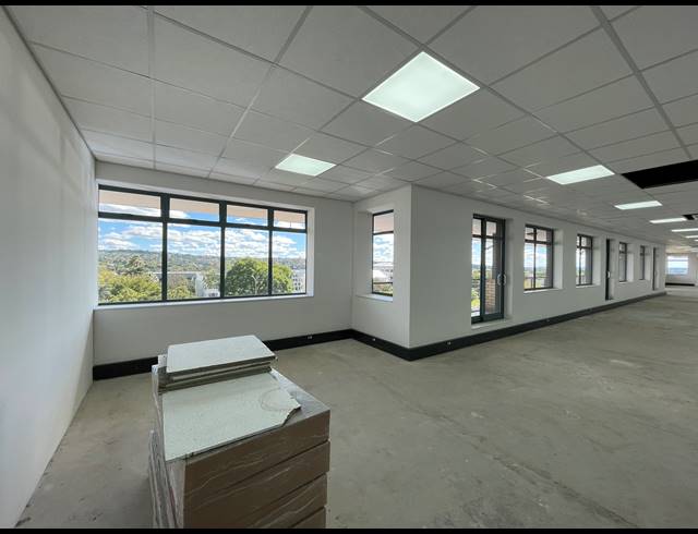 307M² OFFICE TO LET IN RIVONIA